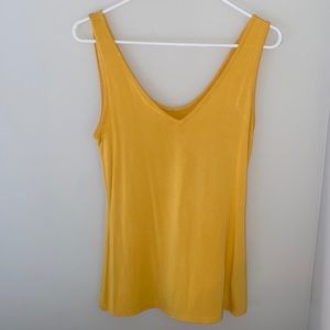 Women’s Versona Top